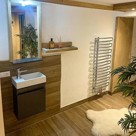 Mountain View Mit Blick Διαμέρισμα *