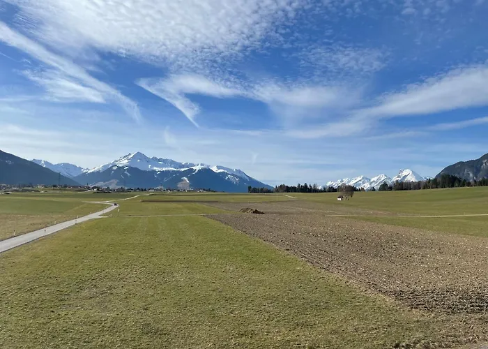 アパート Mountain View Mit Blick インスブルック